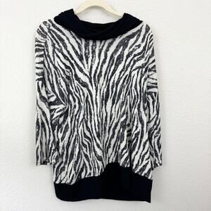 Chico's Womens Pullover Top Blouse Size L Animal Print Comfy Black